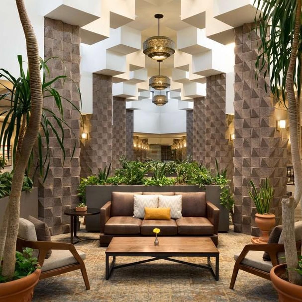 DoubleTree Resort Paradise Valley - seating (1) DoubleTree Resort Paradise Valley - seating (1)