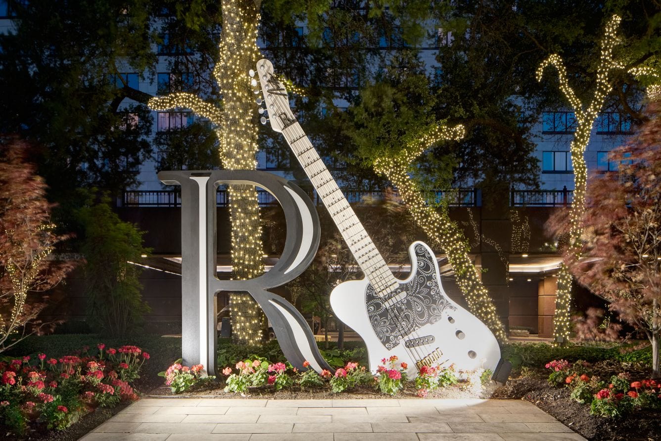 br-aussh-exterior-entrance-sign-38402_Classic-Hor